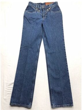 Women’s Straight Leg Jeans — Blue